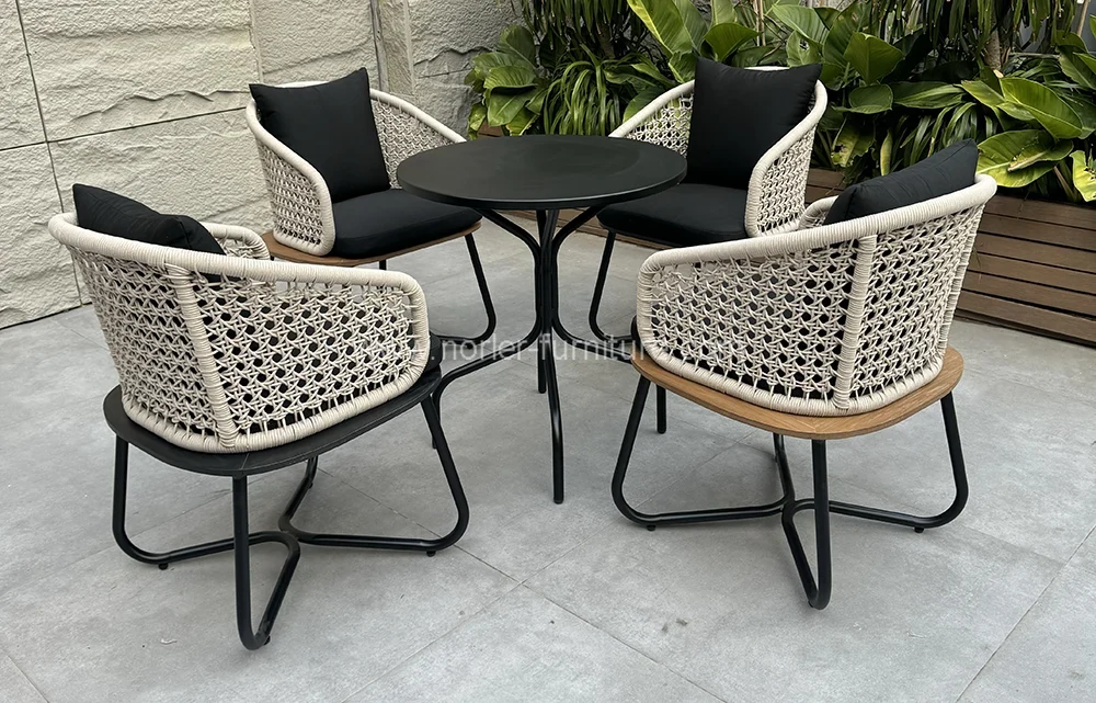 Outdoor Aluminum Frame PE Rattan Garden Set
